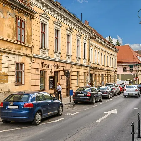1bdr Near Schei Gate *