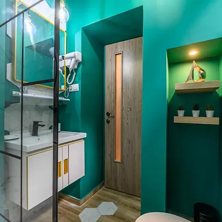 1bdr Near Schei Gate * Braşov